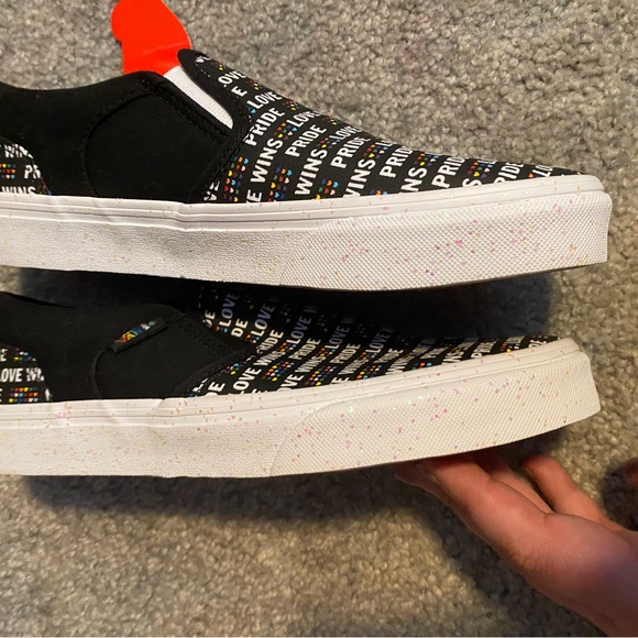 Vans Pride Slip Ons - Picture 4 of 5